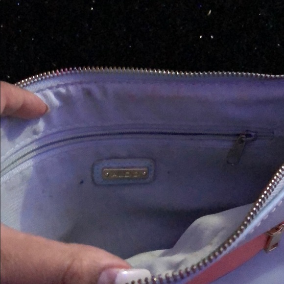 Purse - Picture 2 of 3